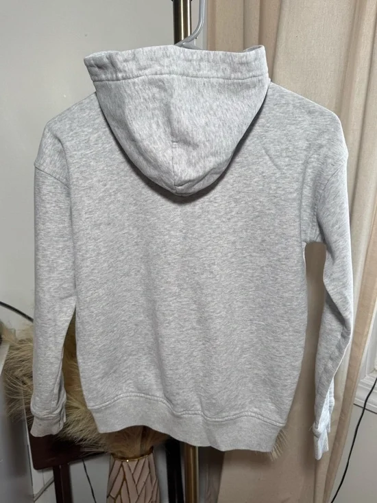 abercrombie kids Essential Icon Hoodie - Light Gray Heather | 9 / 10 - Picture 6 of 8